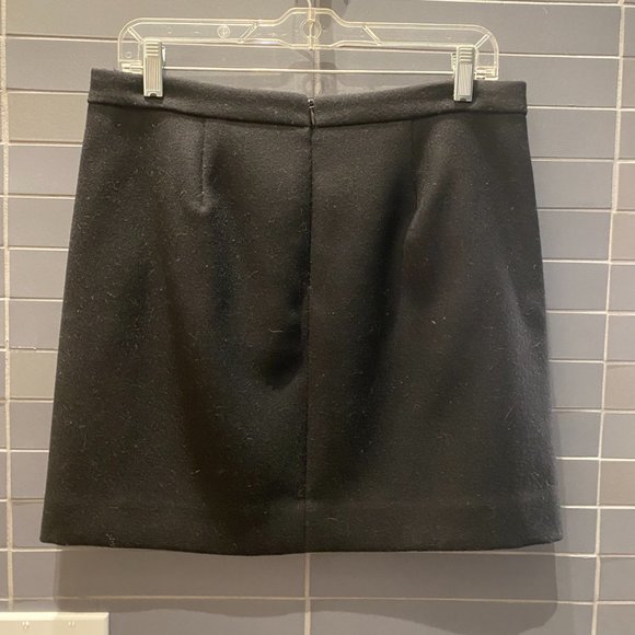 J. Crew 100% Wool Mini Skirt, Size 6 - Picture 2 of 3